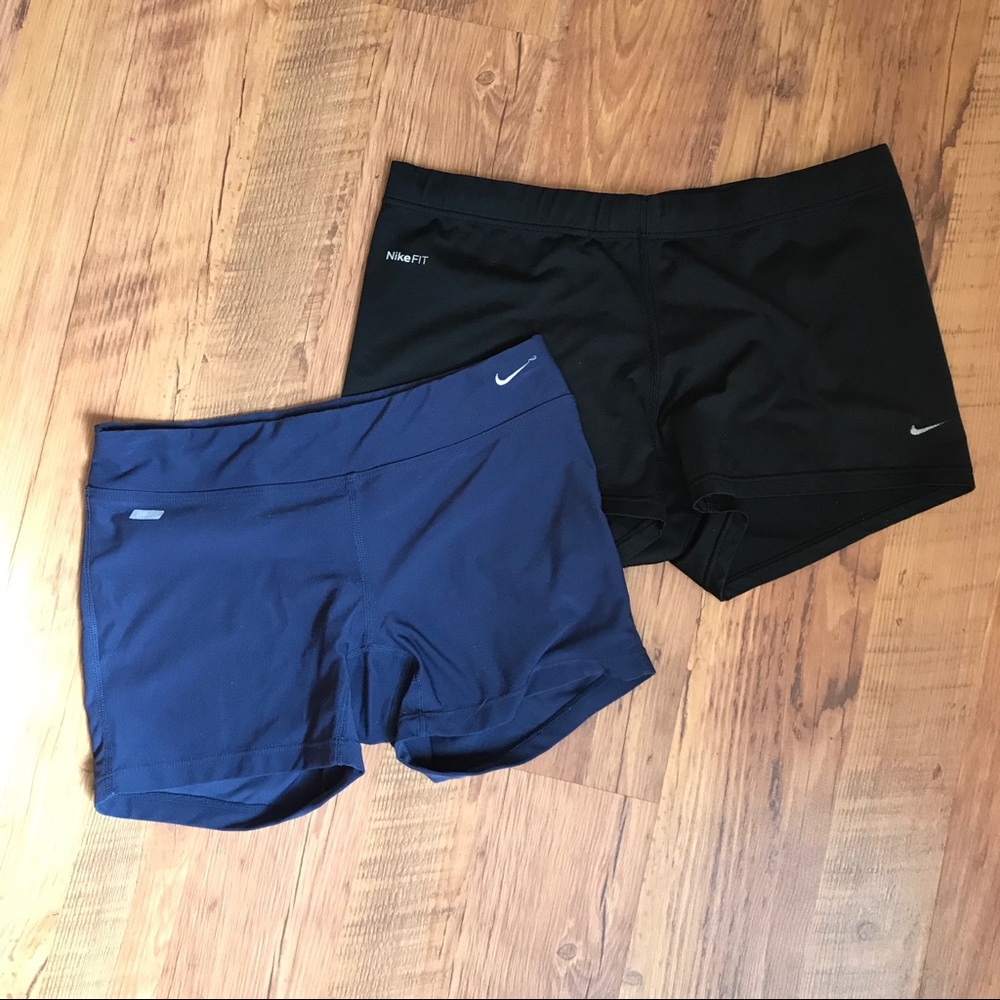 Nike spandex shorts size M